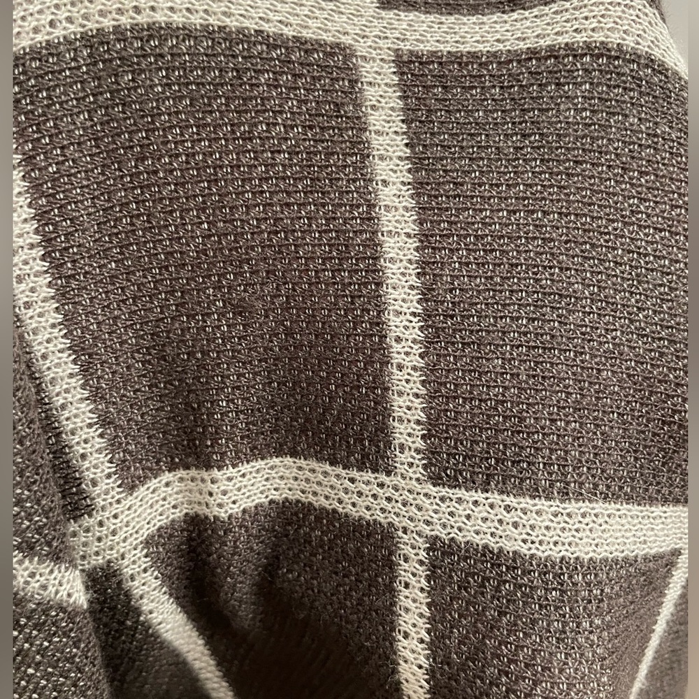Drape front knit cardigan - Picture 2 of 5